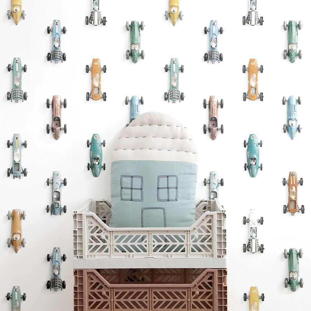 Ribbon wallpaper caramel - Studio Ditte