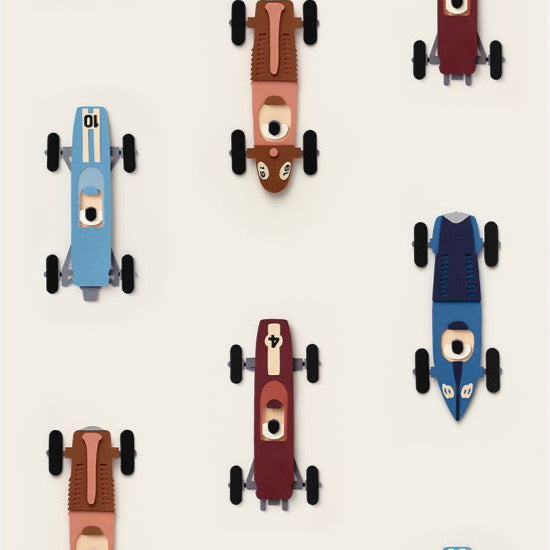 Raceauto behang creme - Studio Ditte