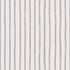 Atelier Stripe Sketch Sky vliesbehang van Summer Gray – artistiek streeppatroon in zachte blauwe en crème tinten