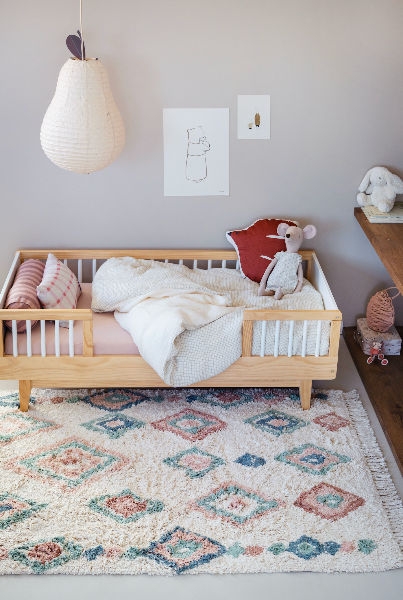 Liz Pink Aubergine rug