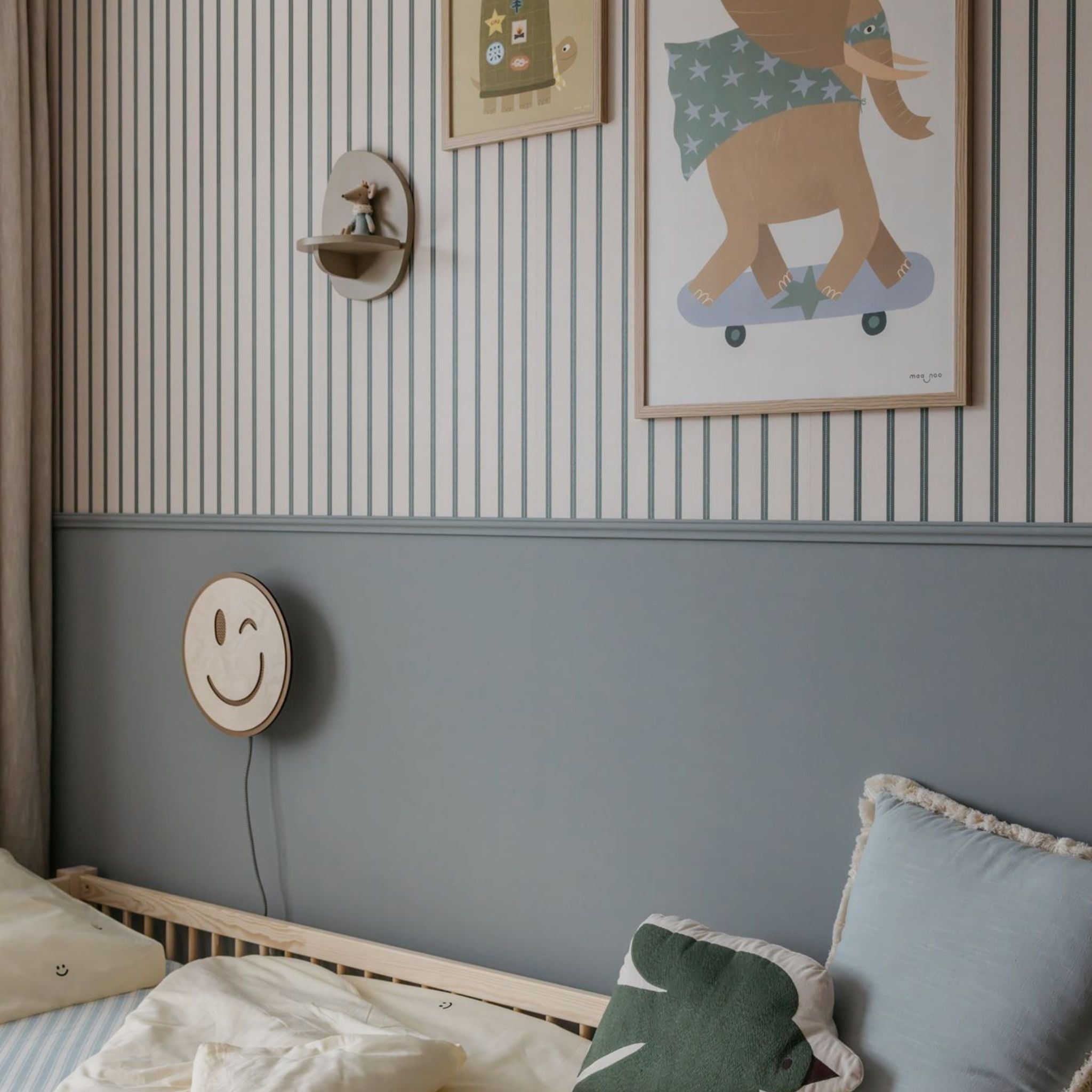 Verfkleur blauw Misty Blue in jongens kinderkamer