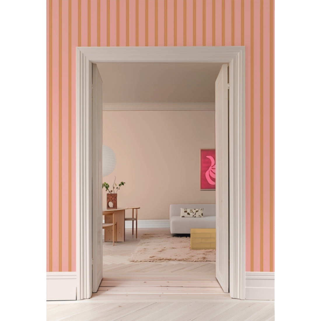 Behang Juna Candy van Bibelotte in een sfeervolle babykamer of kinderkamer met poederroze streeppatroon