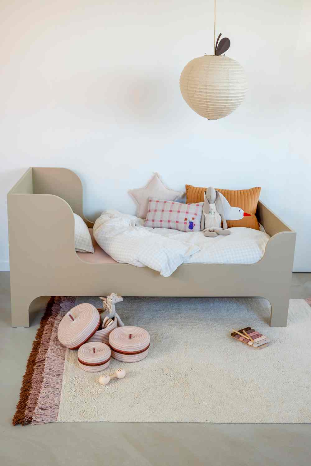 Liz Pink Aubergine rug