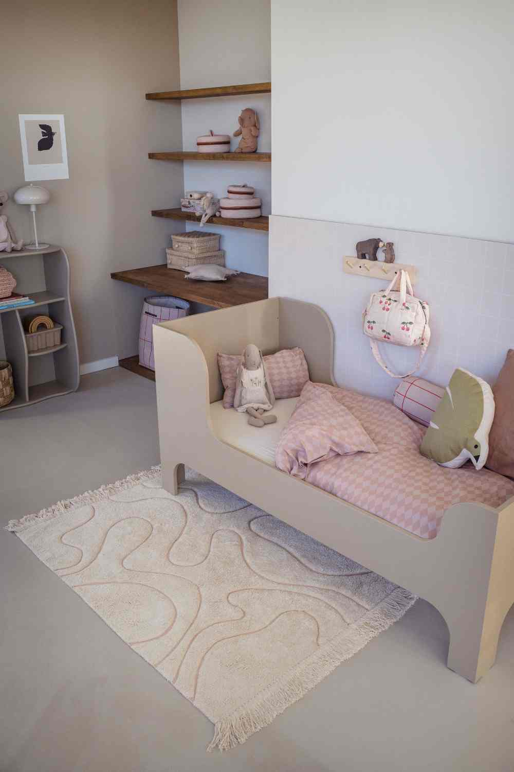 Liz Pink Aubergine rug